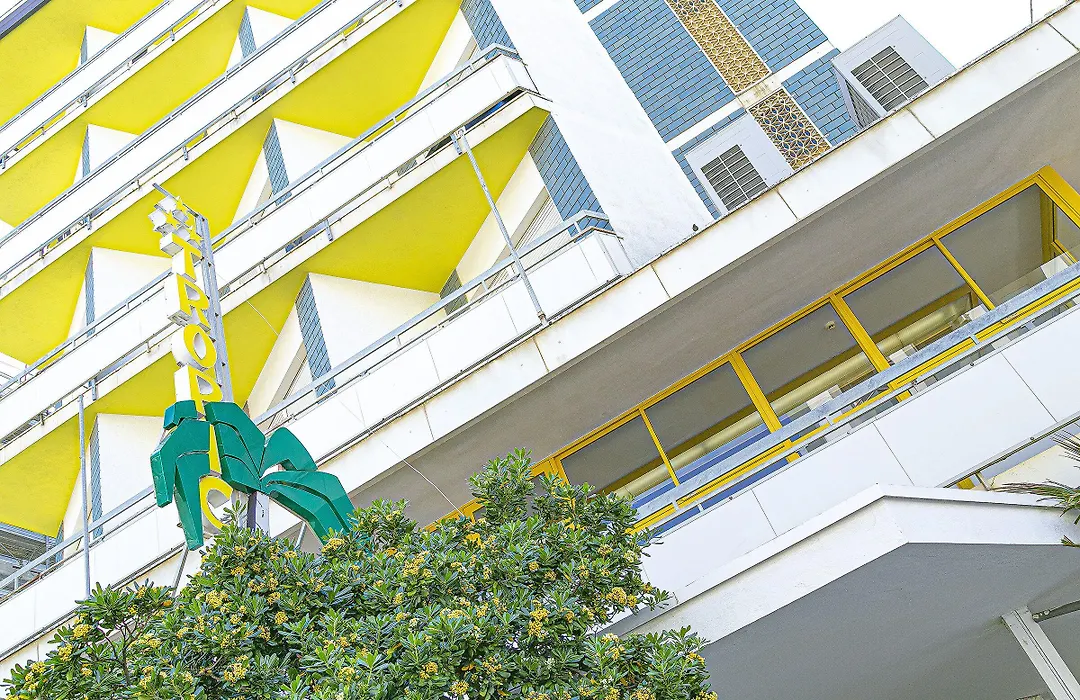 Hotel Tropical-1